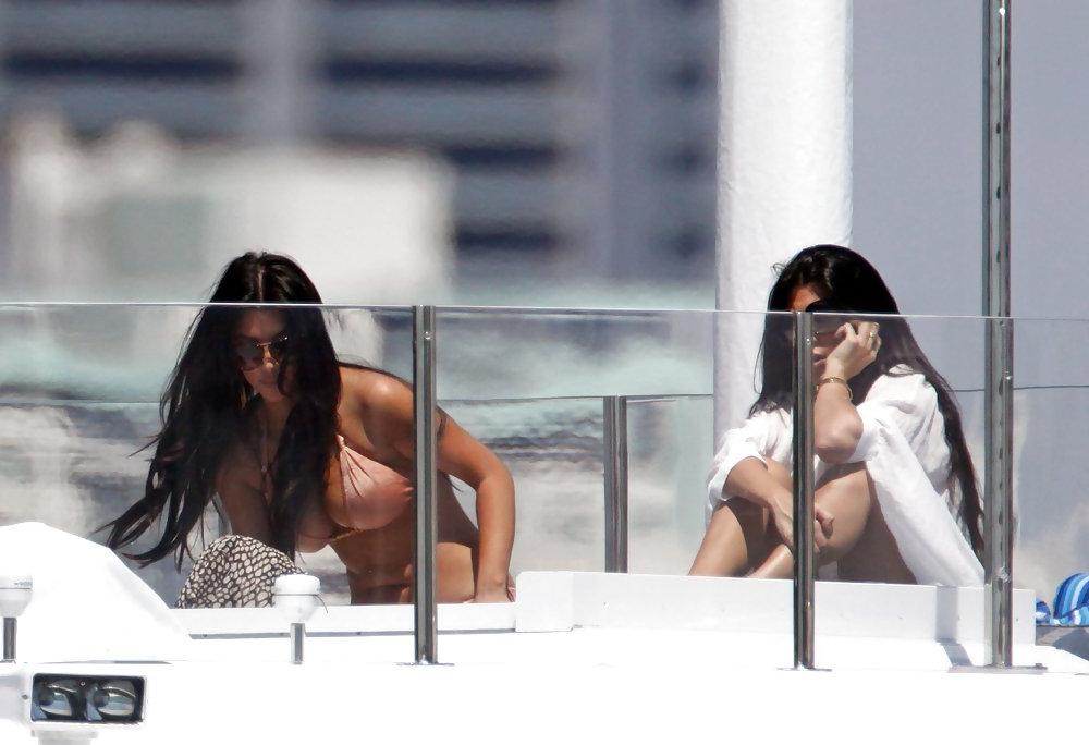 25P Kim Kardashian in Bikini on a Yacht in Miami