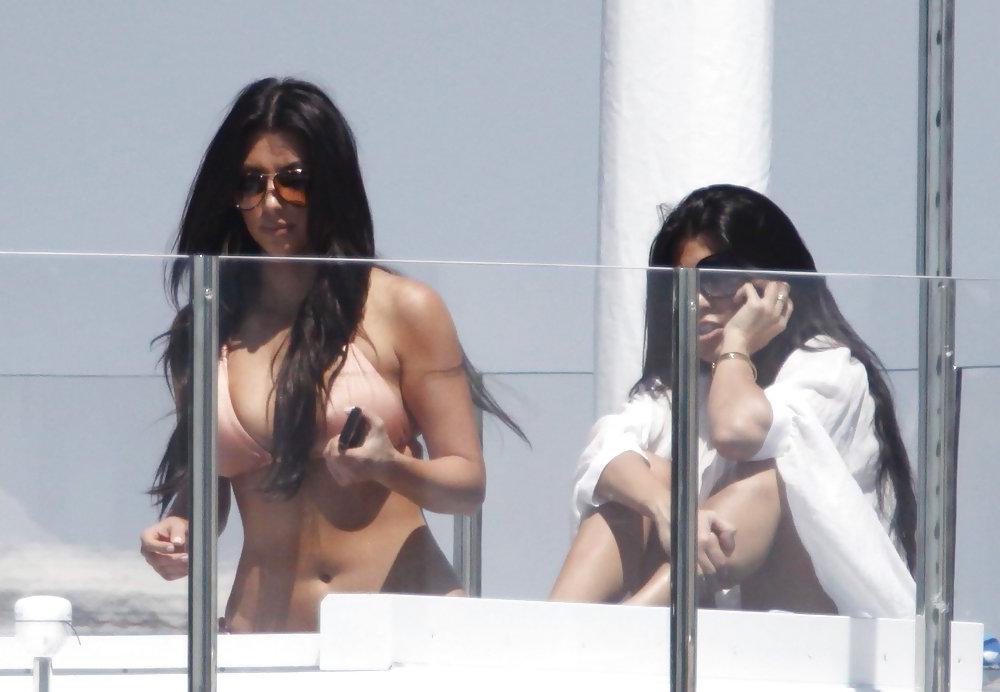 25P Kim Kardashian in Bikini on a Yacht in Miami