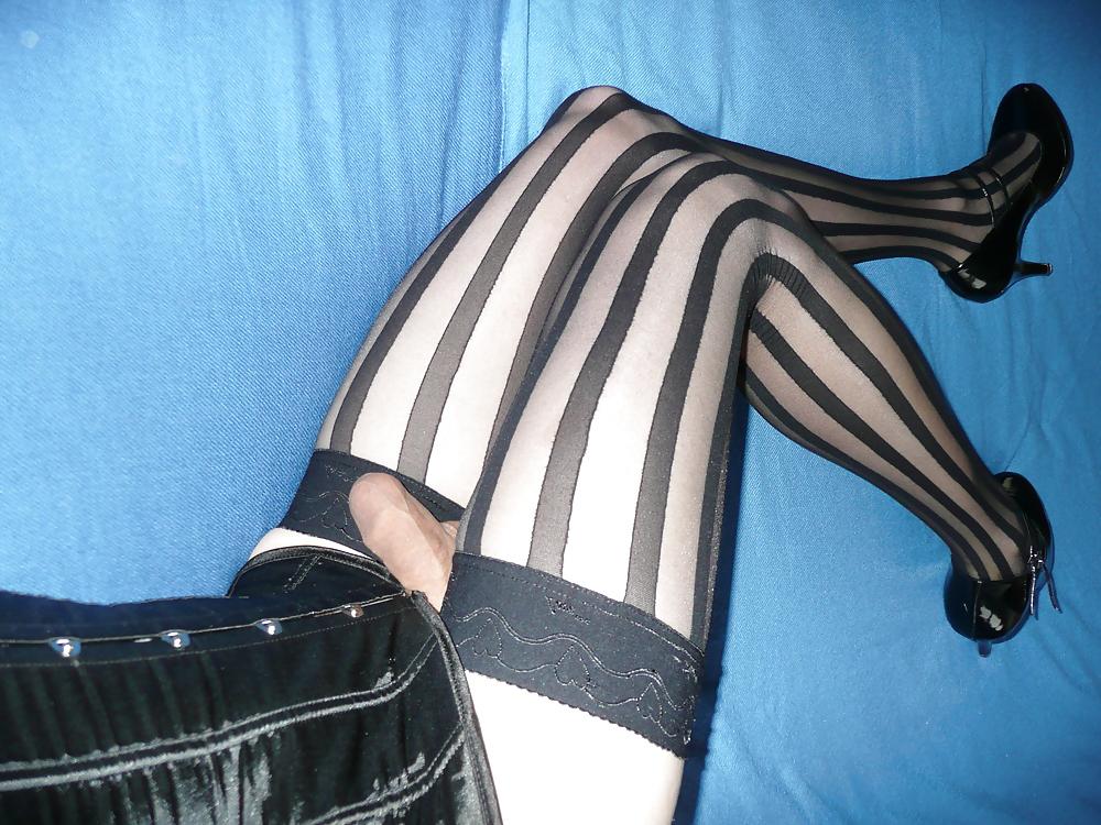 25P Mimi Blondie crossdresser with stockings & lingerie