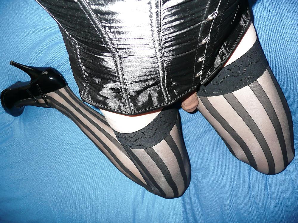 25P Mimi Blondie crossdresser with stockings & lingerie