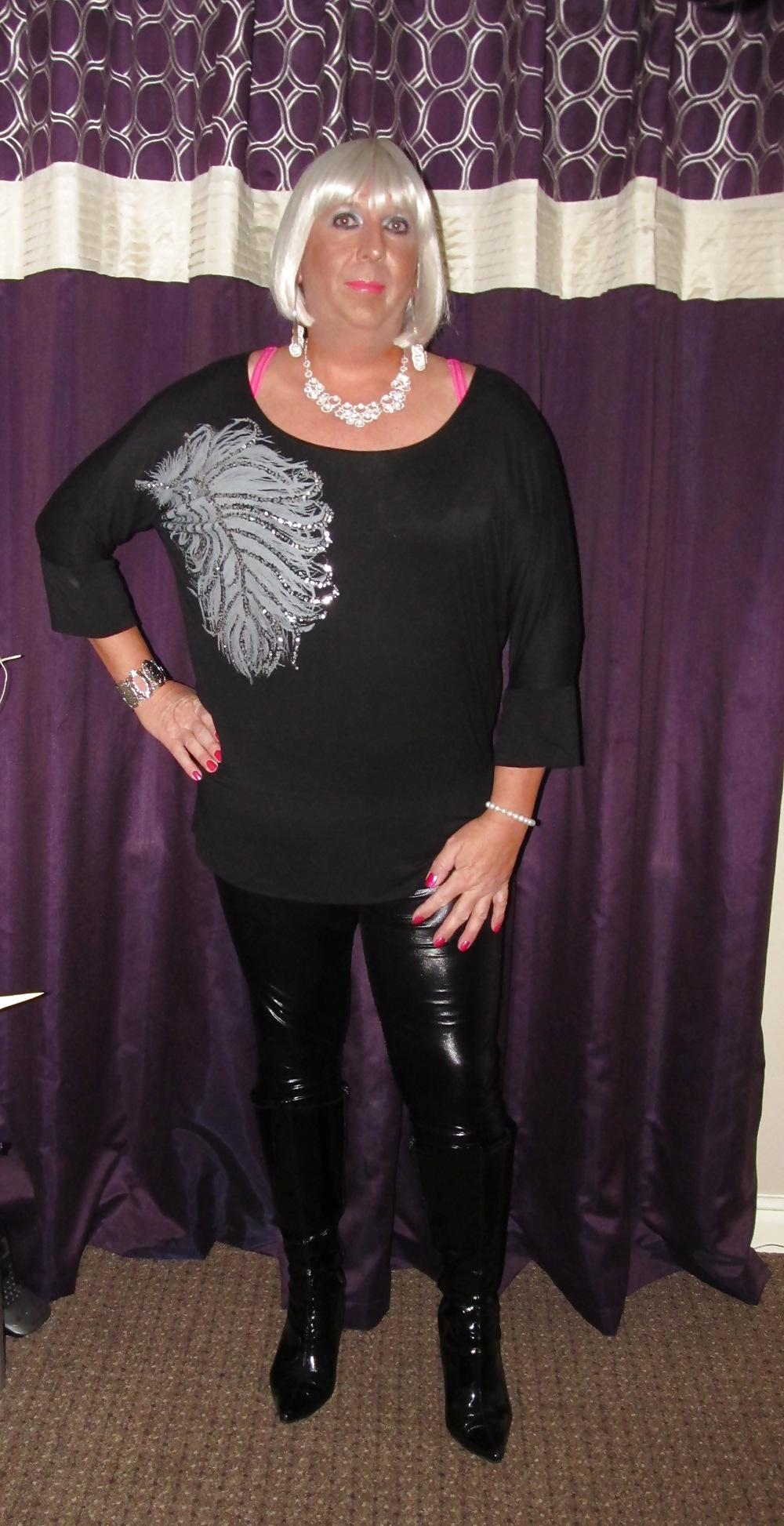 15P Chrissie in shiny boots