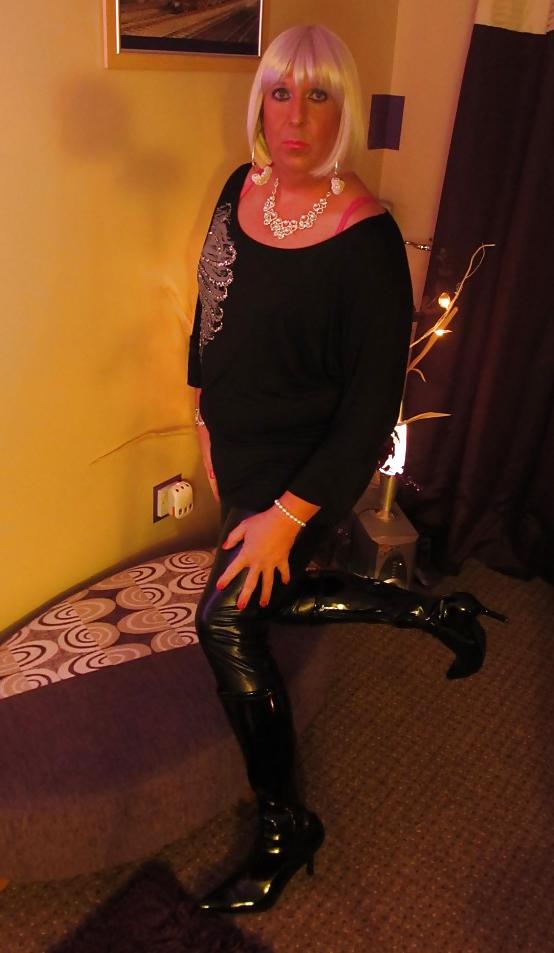 15P Chrissie in shiny boots