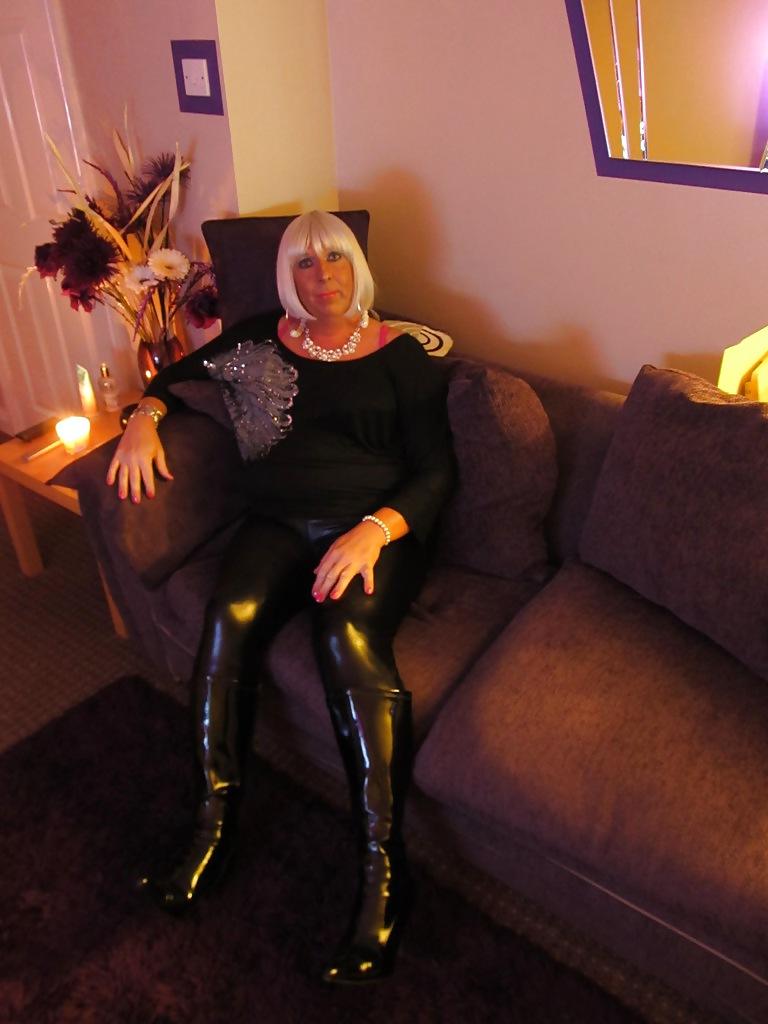 15P Chrissie in shiny boots