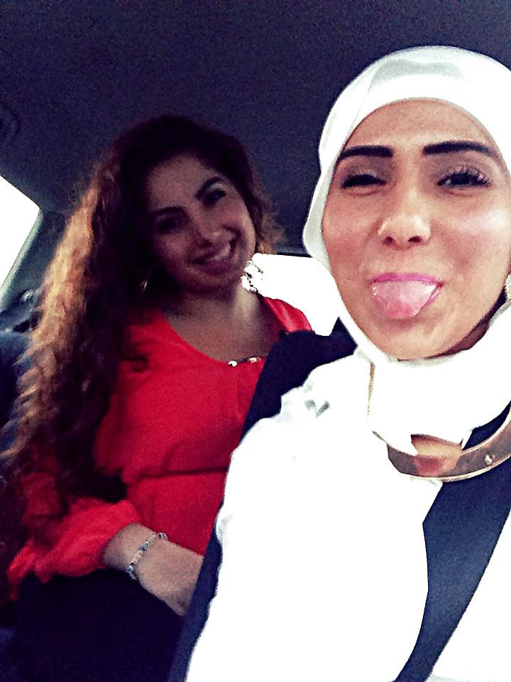 14P REAL HoT , MUSLiM GIRLS !! COMMENTS PLEASE