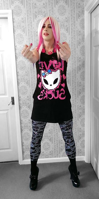 25P Tranny Supersatin  Love Sucks  Emo Goth photo set