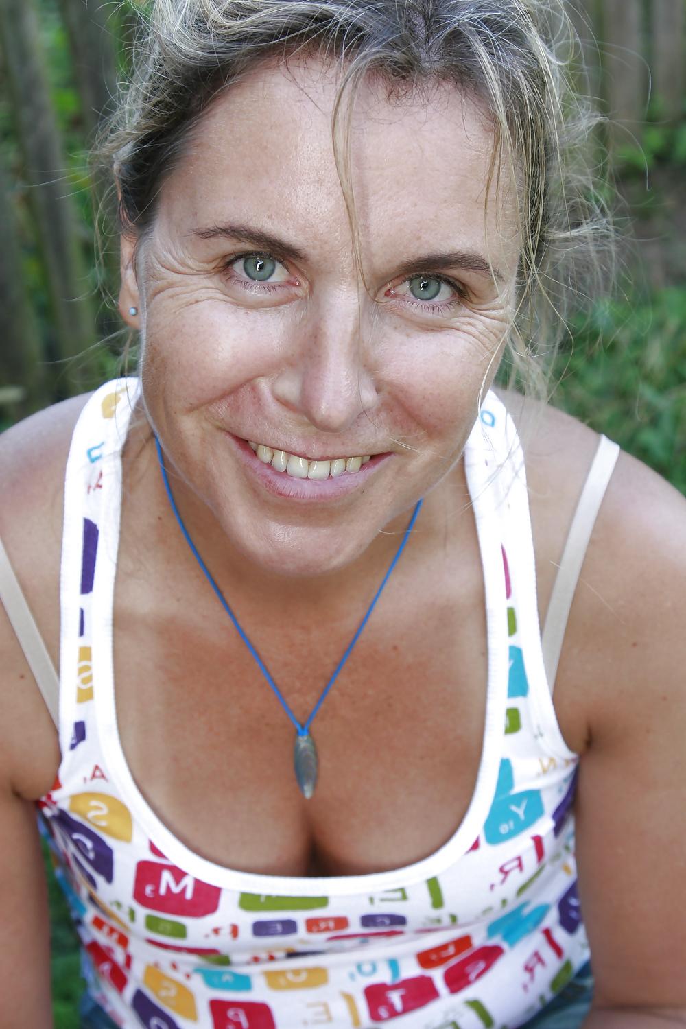 17P Mature amateur