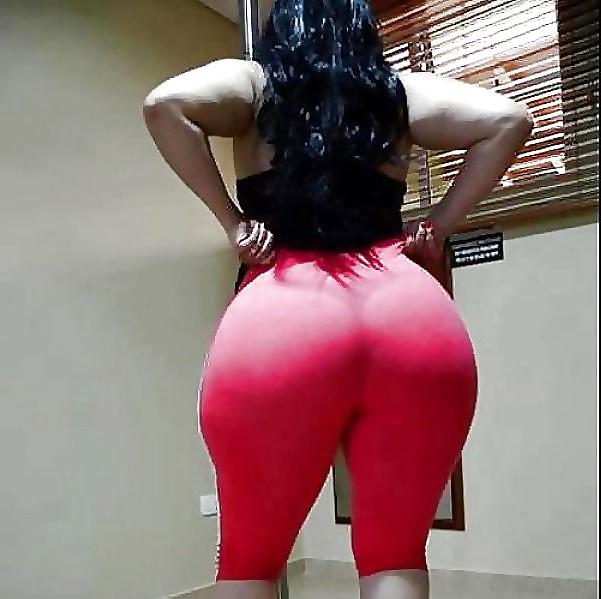 14P Thick white creamy big booty