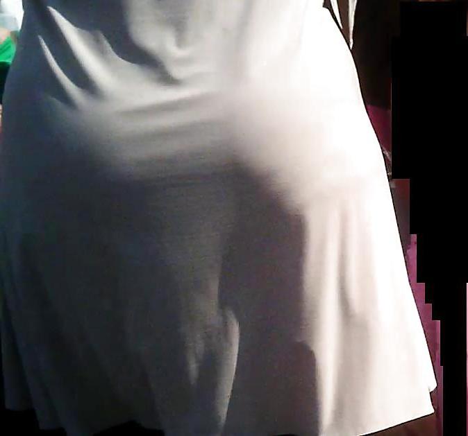 16P Mature Arab Booty