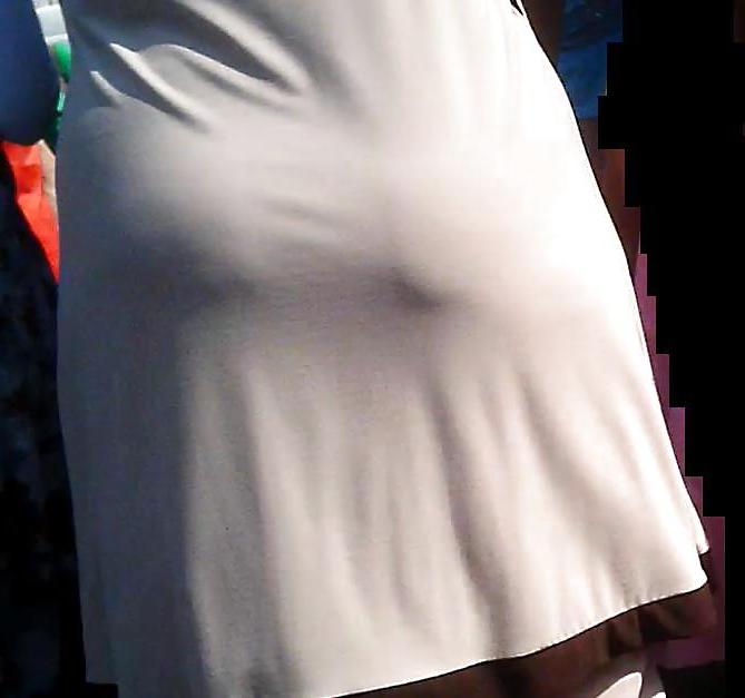 16P Mature Arab Booty
