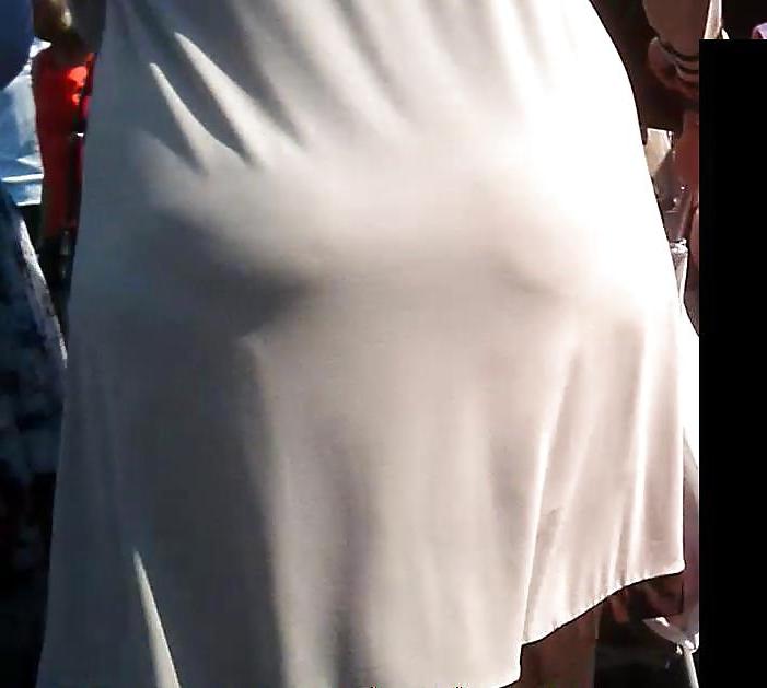 16P Mature Arab Booty