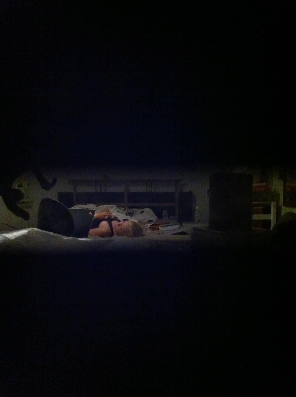 4P Window Spy
