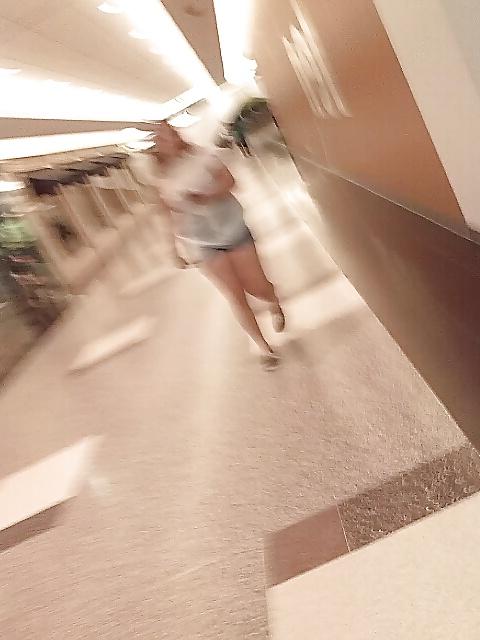 12P Sluts i spy on some preggo