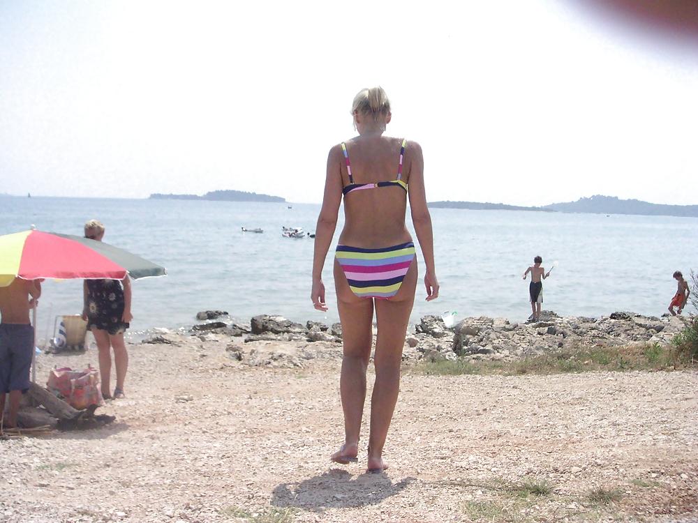 25P Blonde Mature Mom
