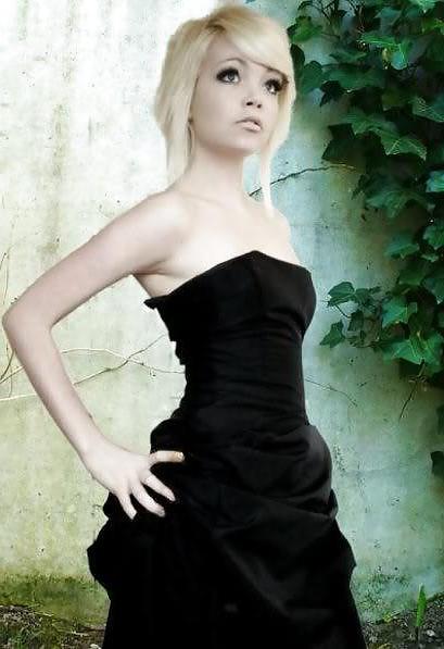 17P Francesca the skinny emo uploaded by tuvanra