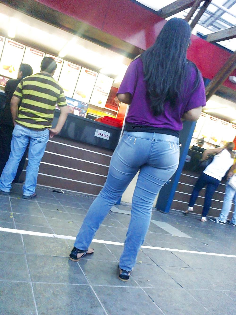 14P Two Hot Wives In Tight Jeans Big Ass
