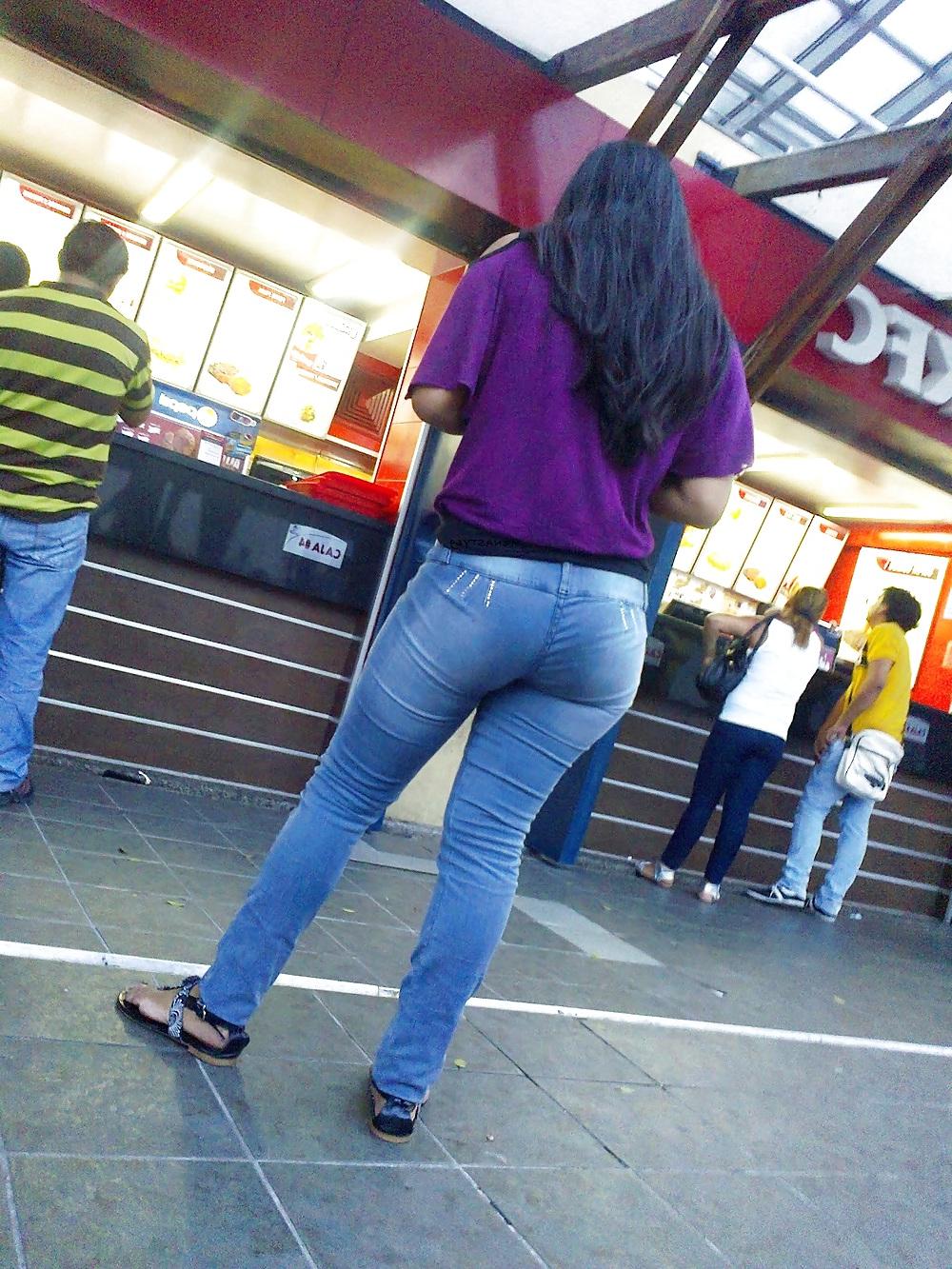 14P Two Hot Wives In Tight Jeans Big Ass