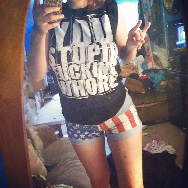 25P Facebook Emo Gothic Scene Girl Selfies Teil 2