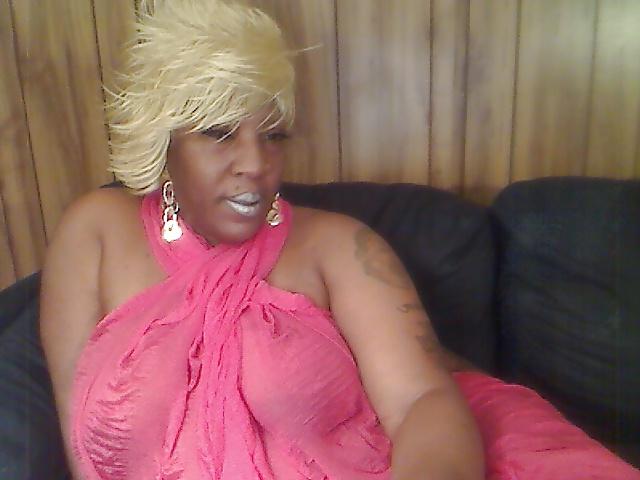 15P Erotic's Wig Look
