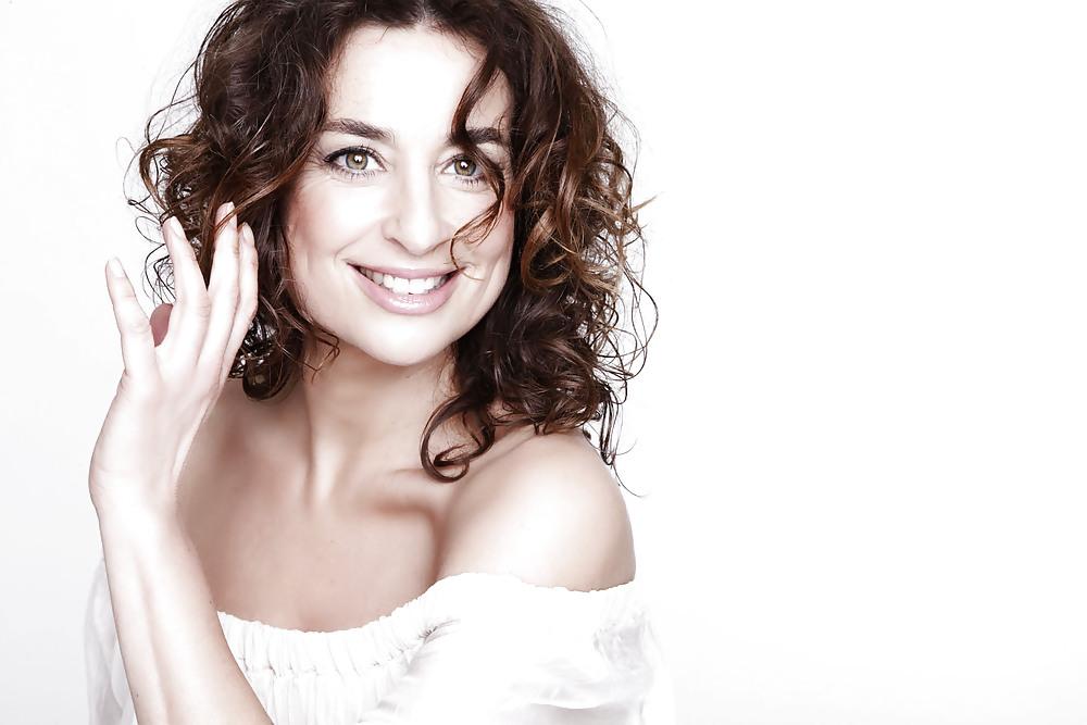 12P Isabel Varell