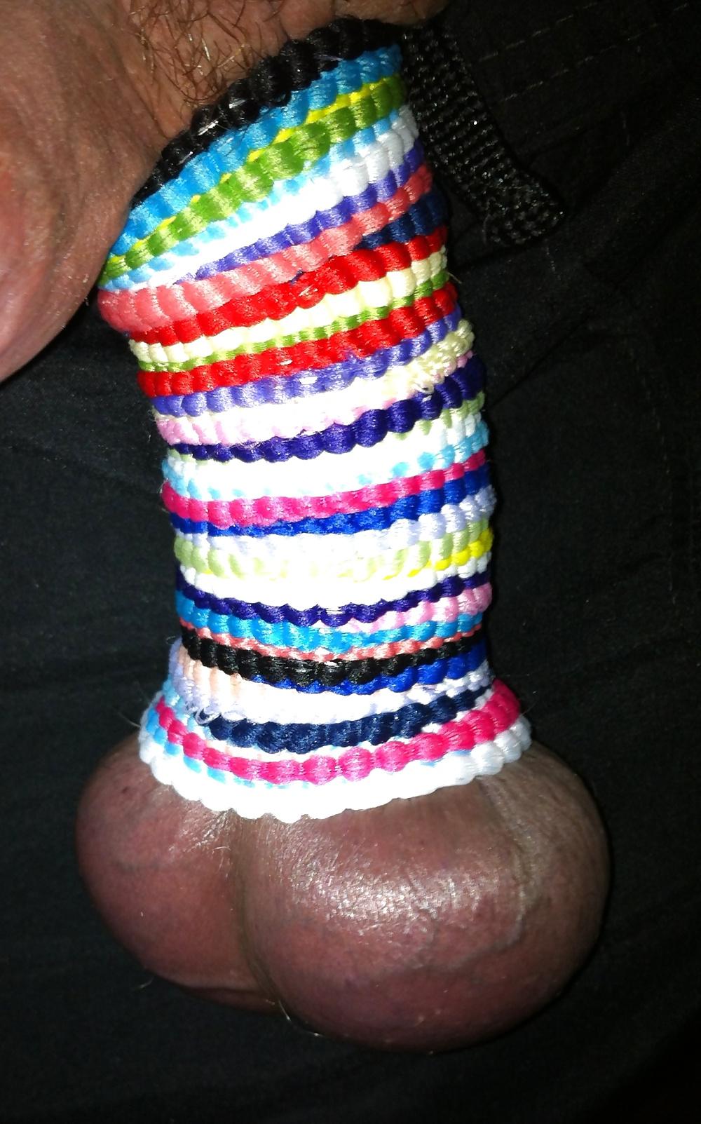 6P Ball Stretching with hair ties. 