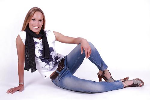 25P Sexy German Kickbox Champ Dr. Christine Theiss