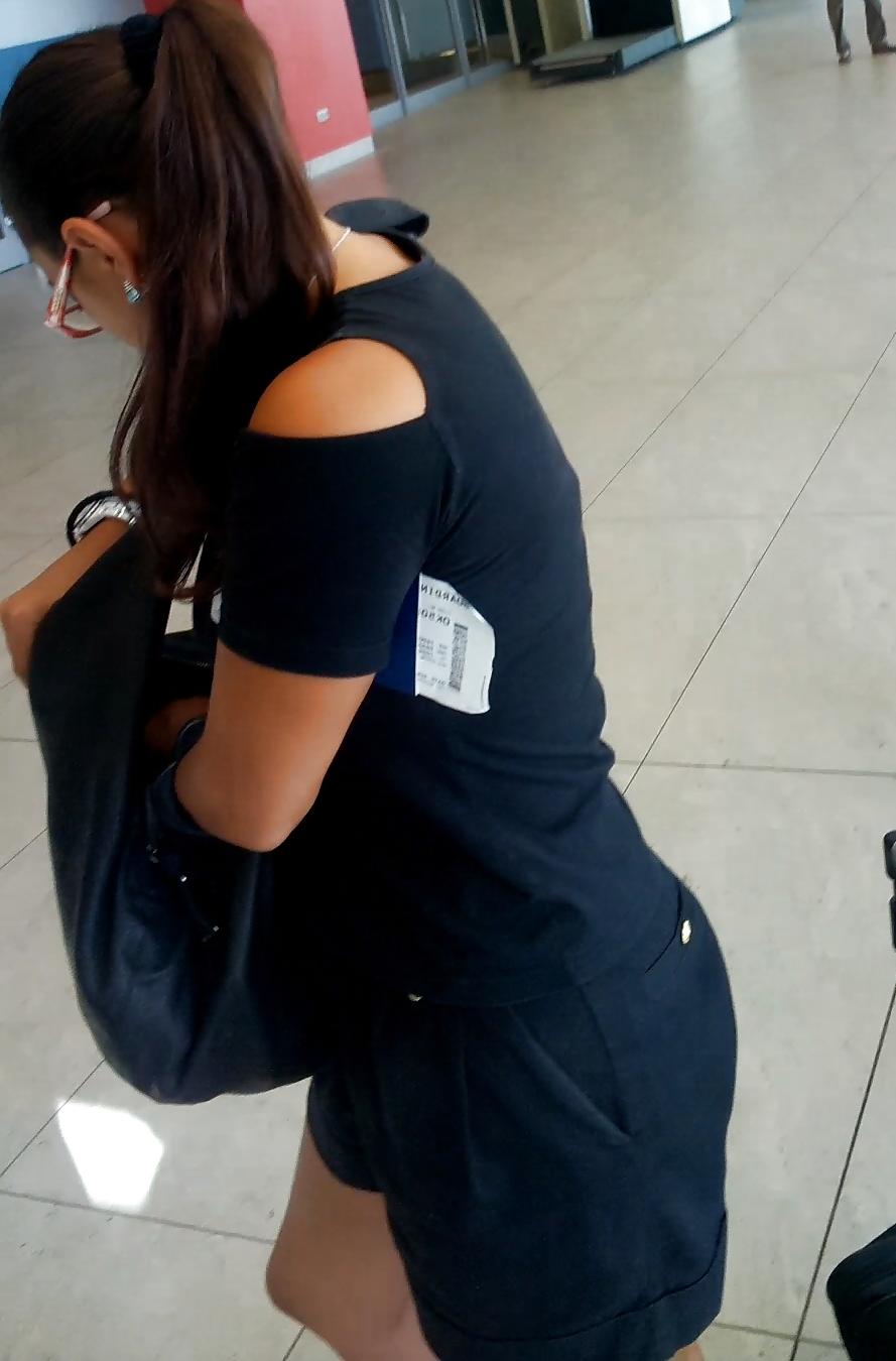 20P Big boobs short dress girl