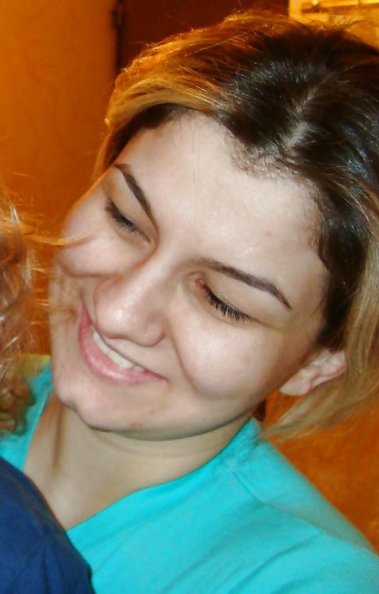 18P Nice Women arab face for cum