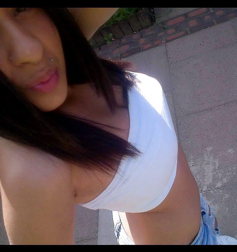 7P Sexy Turkish Slut (Piercing)