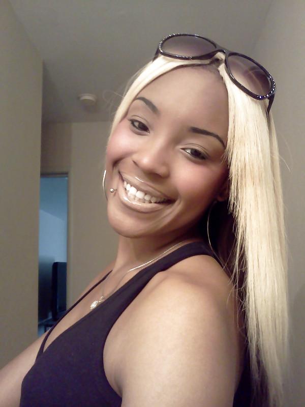 12P Pretty Black Stripper