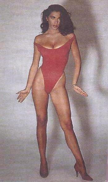 25P SABRINA SALERNO