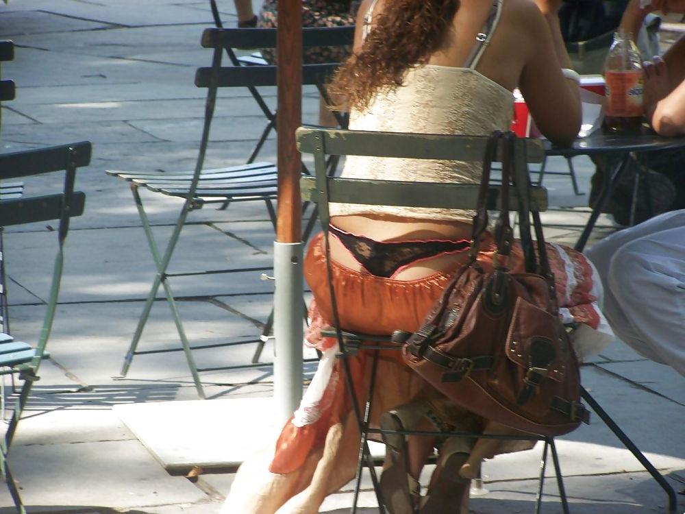 10P Whaletail on street by Hellboykingop