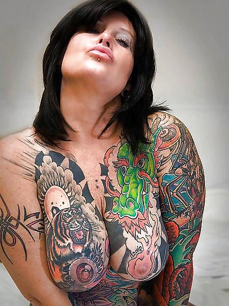 25P Erotic tatoo's 6 - kcxxx