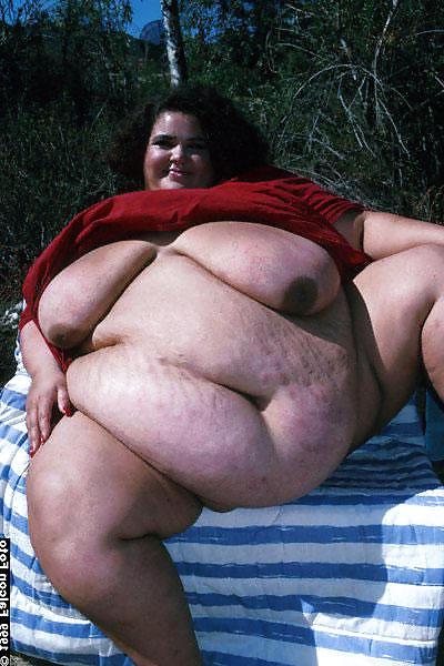 25P Layla and eartha ssbbw