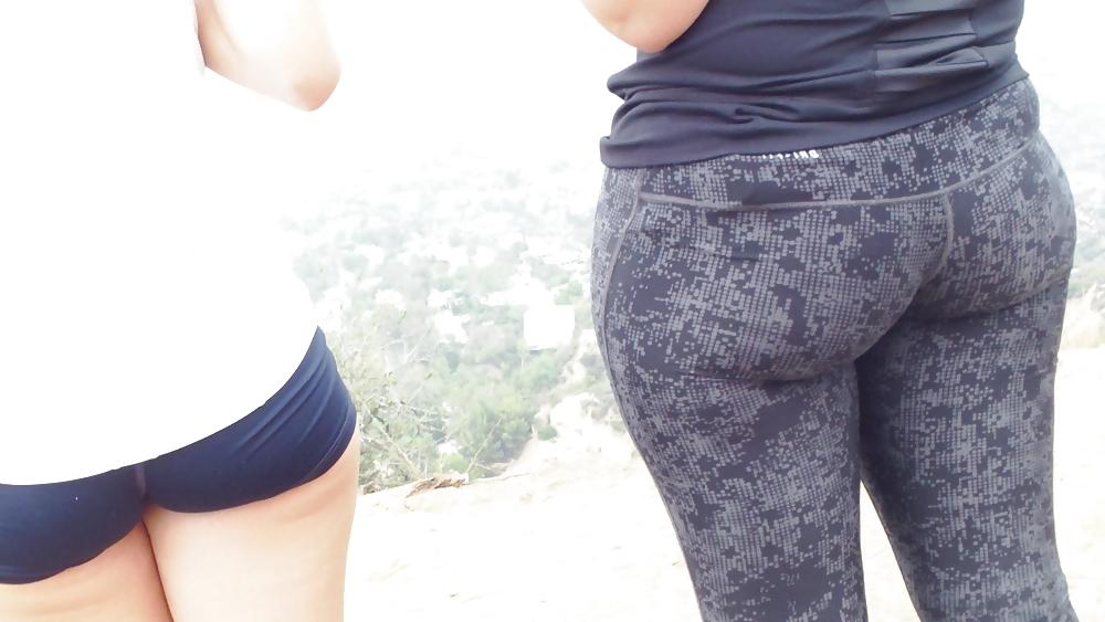 25P Teen girl nice big ass & butt tight