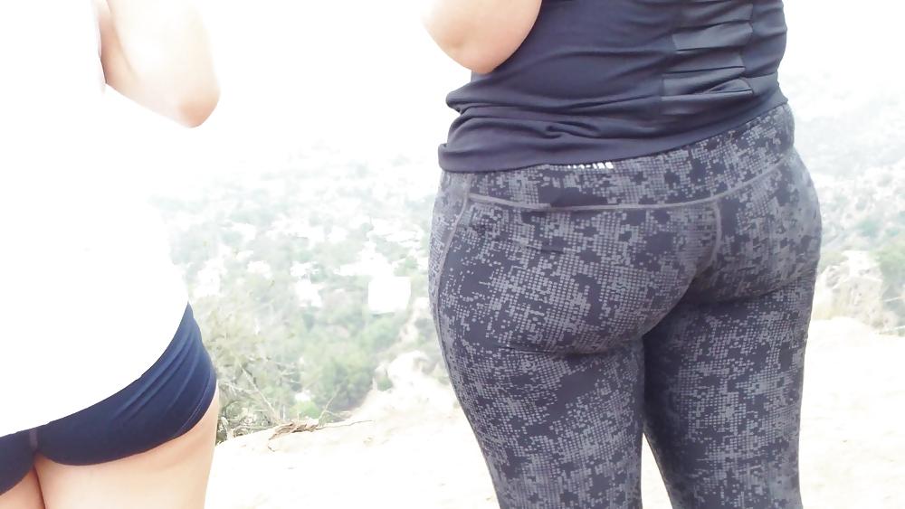 25P Teen girl nice big ass & butt tight