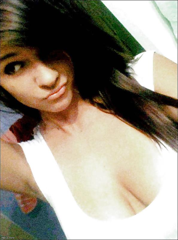 22P EMO Babe 1
