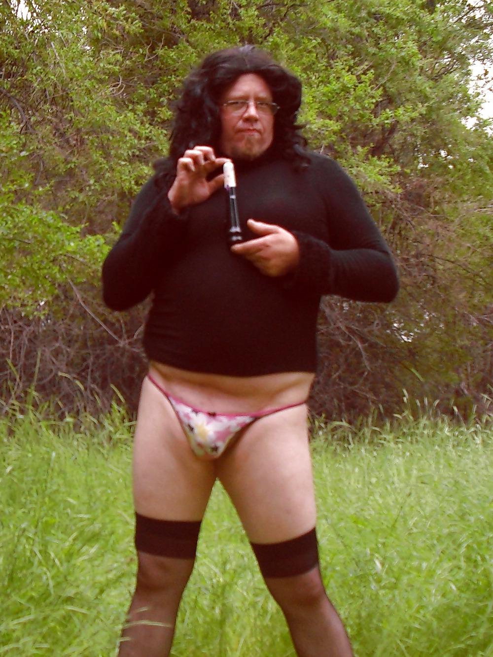 25P Crossdresser Playing in Public