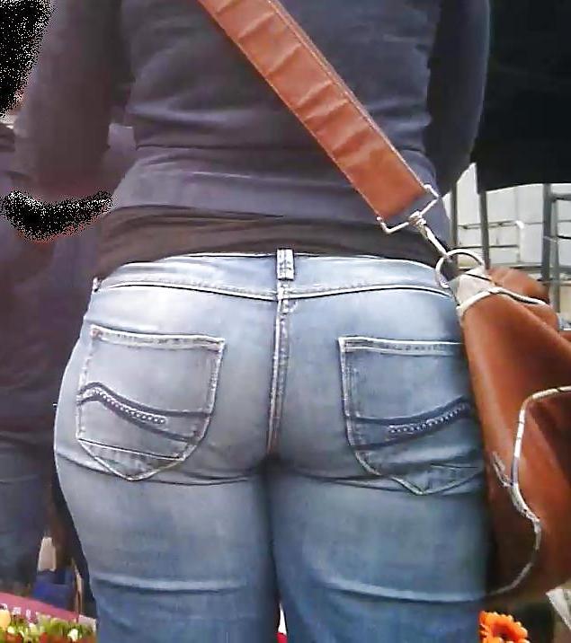 21P Big Booty Jeans