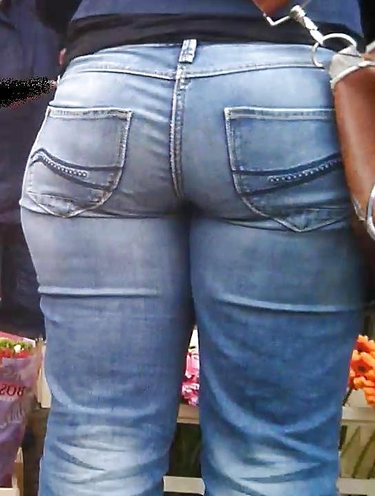 21P Big Booty Jeans