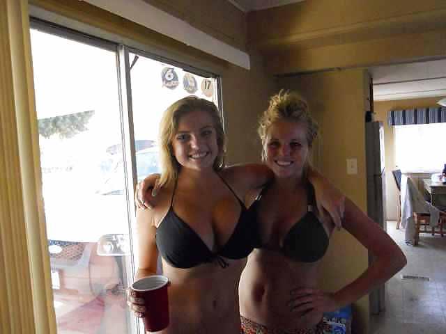 19P Big Boobs Girls