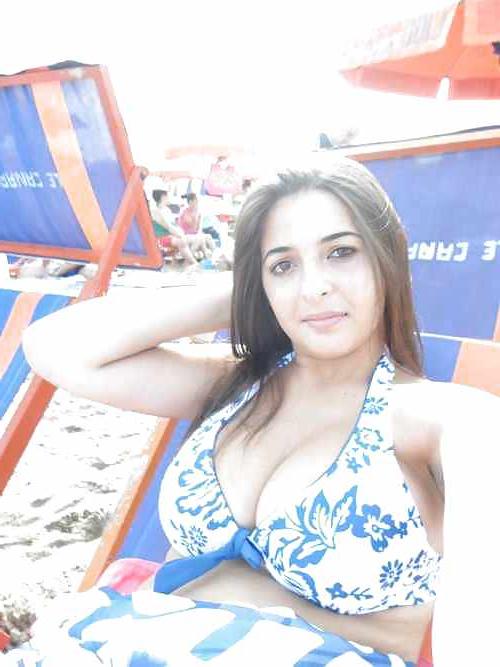 19P Big Boobs Girls