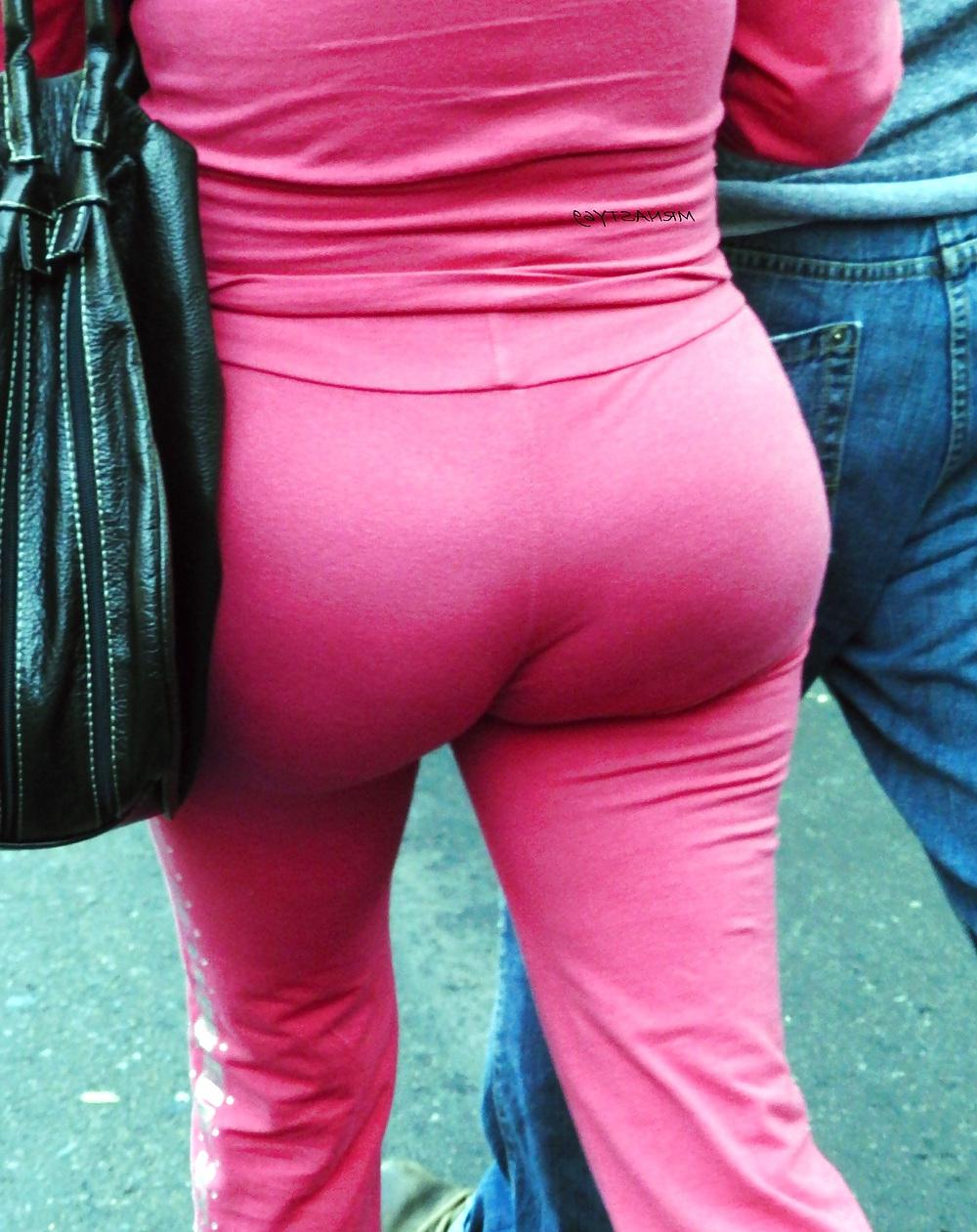 20P Latina Wife With Big Ass In Tight Pink Pants