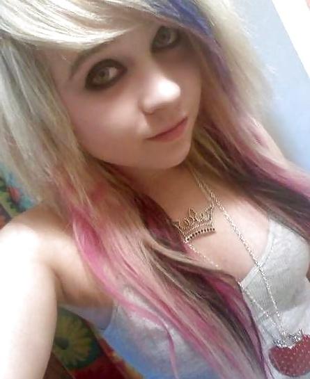 25P Emo Girls 4