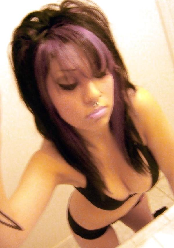 25P Emo Girls 4