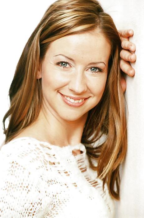 25P Isabell Hertel - german soapstar