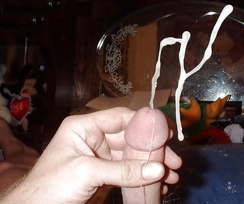 25P Magic flying cum 01