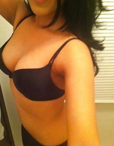 19P Sri lankan girls