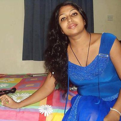 19P Sri lankan girls