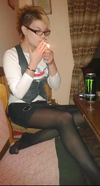 25P Teens in stockings