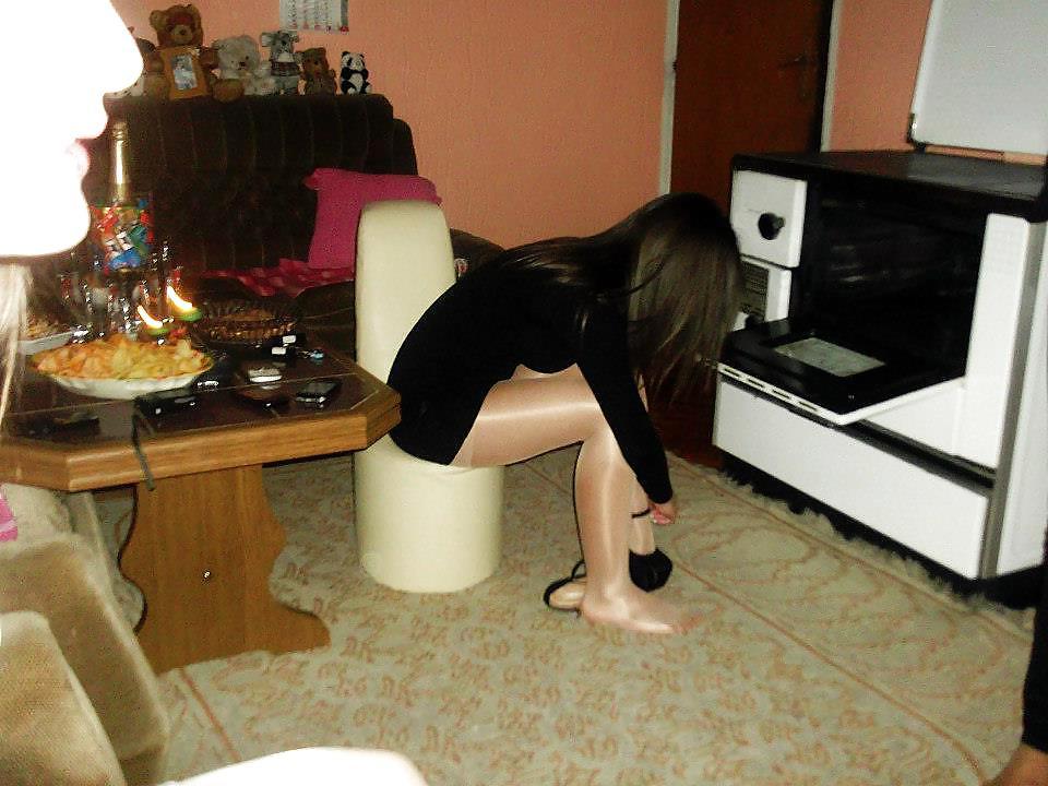 25P Teens in stockings